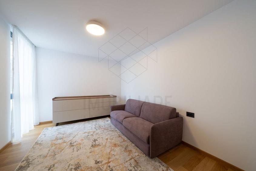 Apartament cu 3 camere decomandat, mobilat în Primăverii