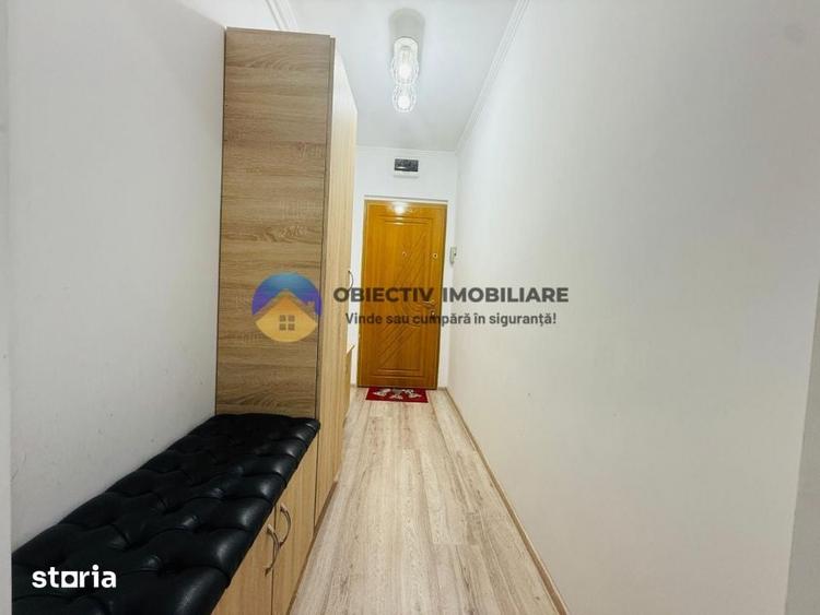 Apartament cu 3 camere decomandat în Vest