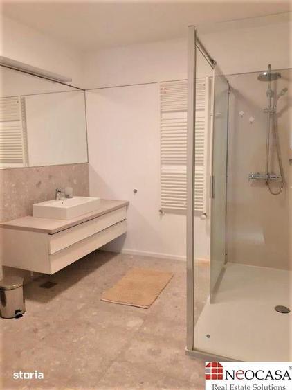 Apartament cu 3 camere, mobilat în Aviatorilor