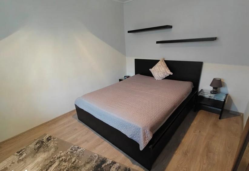 Apartament cu 2 camere semidecomandat, mobilat în Baba Novac