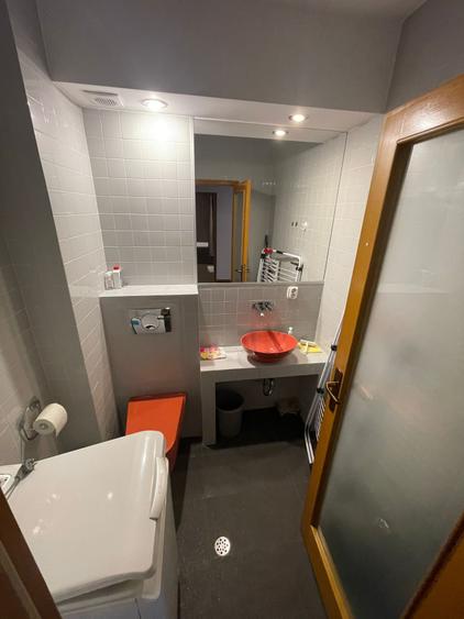 Apartament cu 3 camere decomandat, mobilat în Andrei Mureșanu