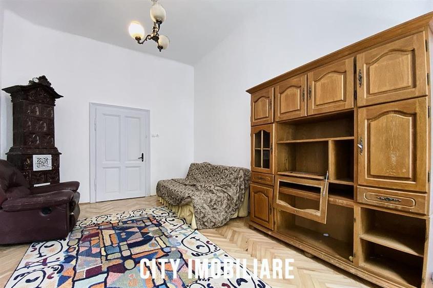 Apartament cu 4 camere circular, mobilat în Gruia