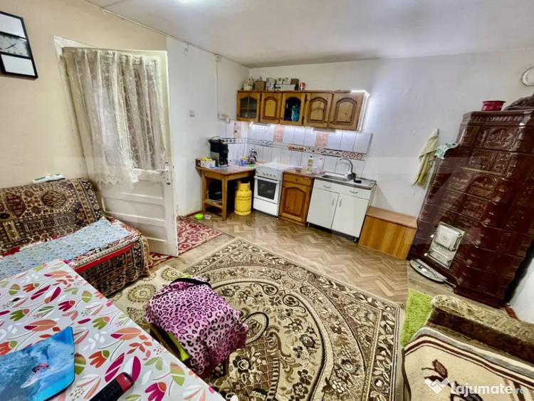 Casă cu 2 camere cu Teren 793 Mp în Galda de Jos