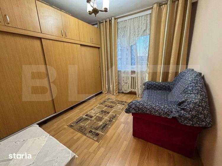 Apartament cu 3 camere decomandat, mobilat în Dacia