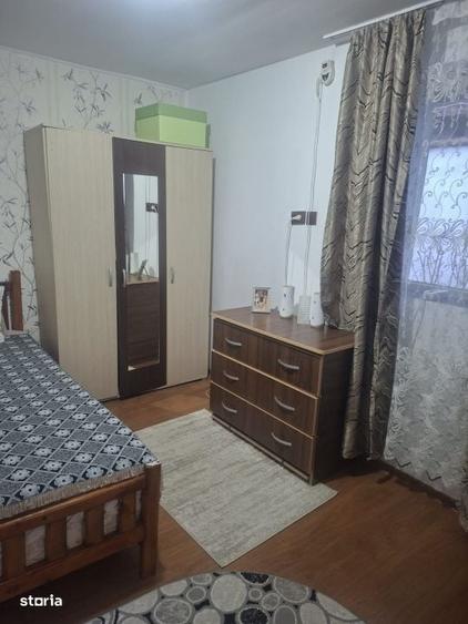 Casă cu 4 camere în Fundeni