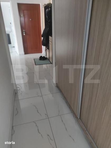 Apartament cu 3 camere decomandat în Tomești