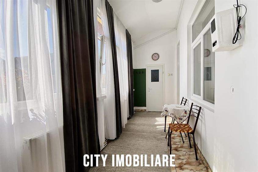 Apartament cu 2 camere semidecomandat, mobilat în Mărăști