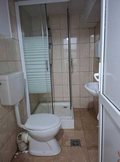 Spațiu comercial, de 80 mp, în Central