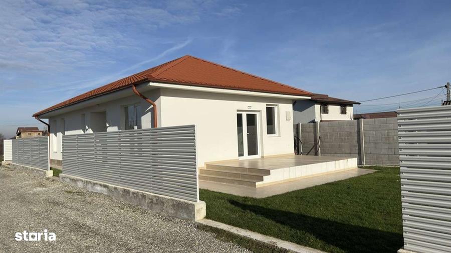 Casă cu 3 camere cu Teren 315 Mp în Crevedia