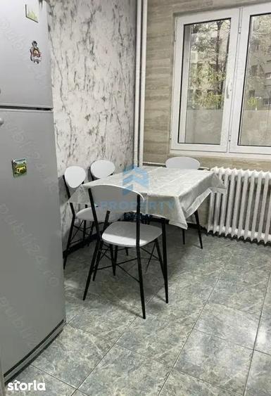 Apartament cu 3 camere, mobilat în Vatra Luminoasă