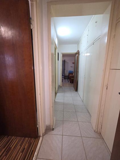 Apartament cu 3 camere în Câmpia Libertății