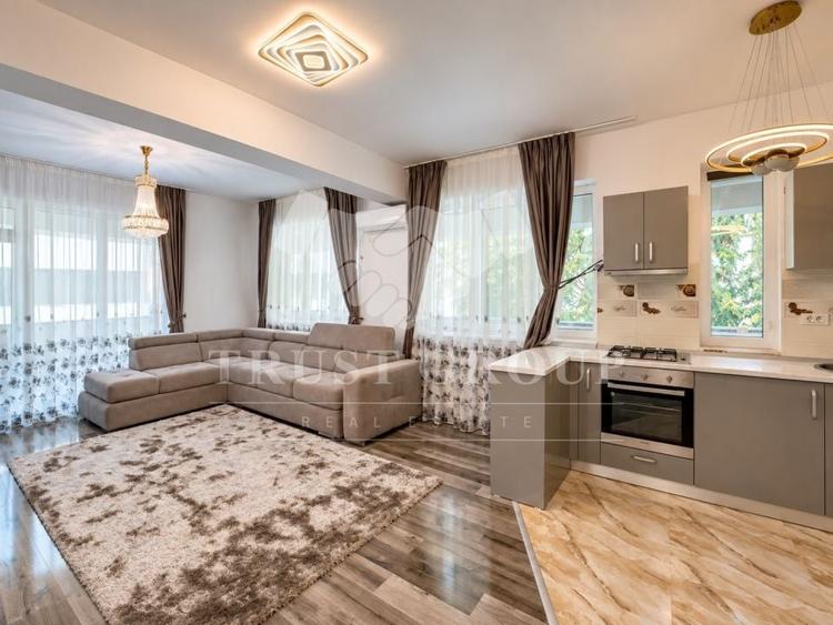 Apartament cu 3 camere decomandat, mobilat în Herăstrău