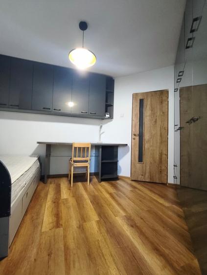 Apartament cu 2 camere decomandat, mobilat în Central