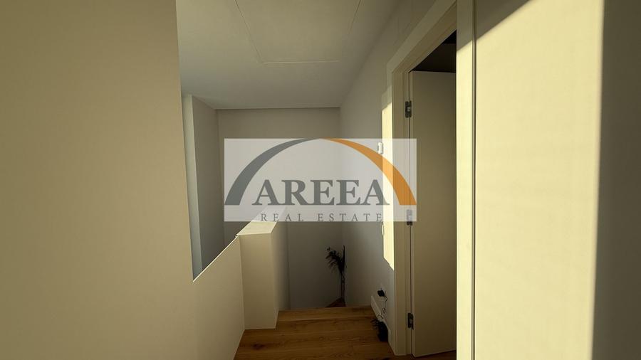 Duplex cu 4 camere cu Canalizare în Tunari