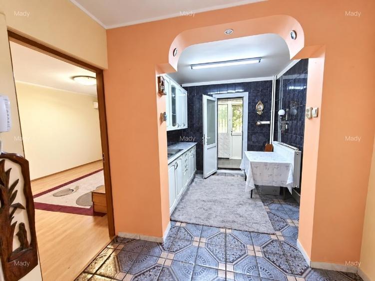Apartament cu 2 camere decomandat, mobilat în Rahova
