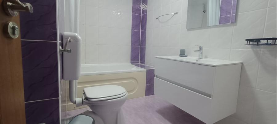 Apartament cu 2 camere semidecomandat în Faleza Nord