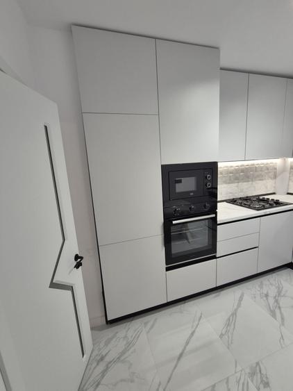 Apartament cu 2 camere decomandat în Colentina