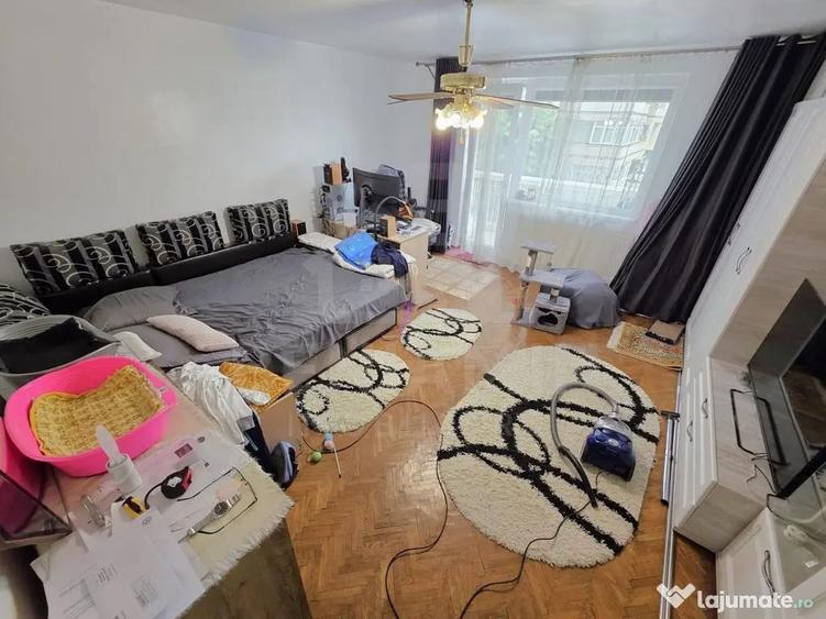 Apartament cu 2 camere decomandat în Ultracentral