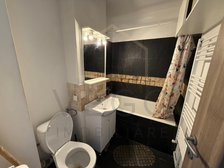 Apartament cu 3 camere semidecomandat, mobilat în Mănăștur