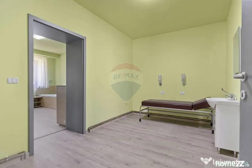 Casă cu 7 camere cu Teren 1363 Mp în Sânnicolau Mic