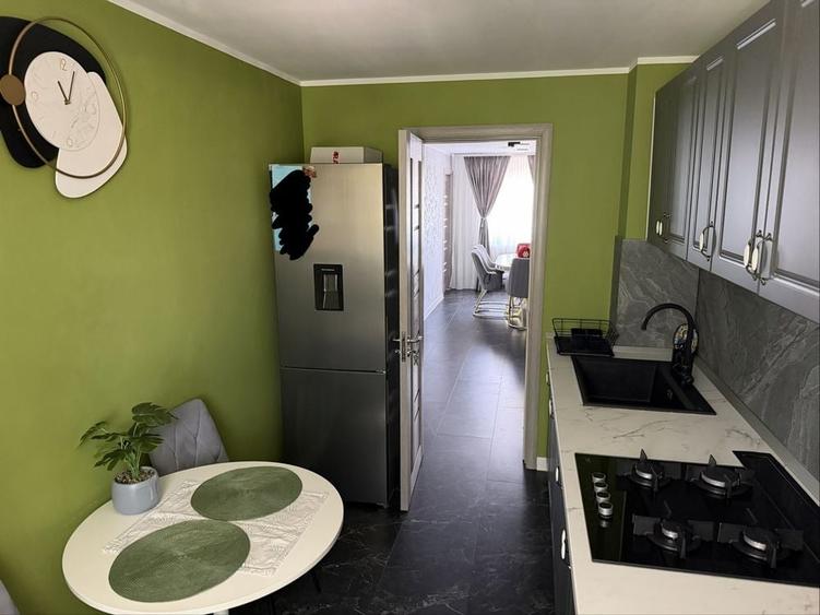 Apartament cu 4 camere în Central