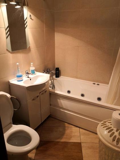 Apartament cu 2 camere decomandat în Tătărași