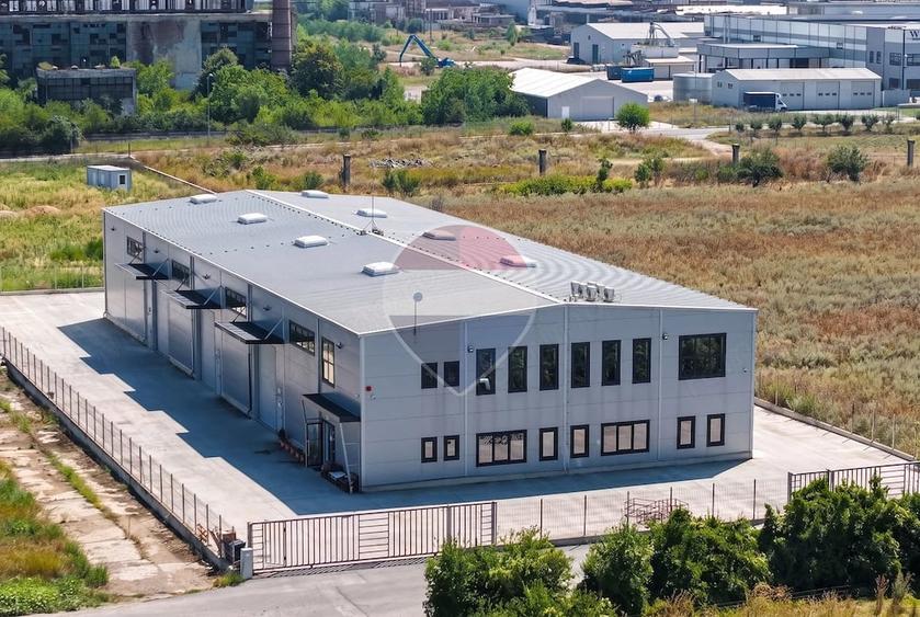 Spațiu comercial, de 1,180.59 mp, în Nord