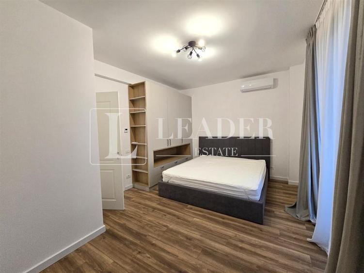Duplex cu 5 camere cu Teren 250 Mp în Central