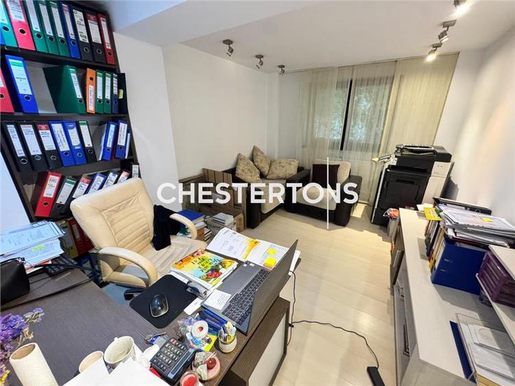Apartament cu 2 camere decomandat în Dorobanți