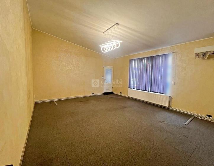 Birou, de 200 mp, în Tătărași