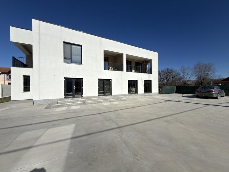 Spațiu comercial, de 130 mp, în Mihail Kogălniceanu