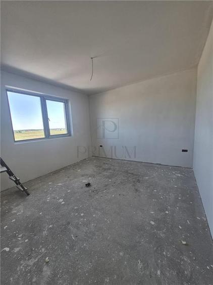 Duplex cu 4 camere cu Teren 300 Mp în Moșnița Nouă