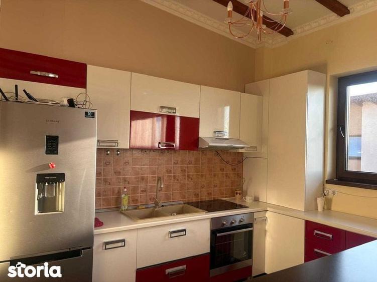 Apartament cu 3 camere în Mărăști