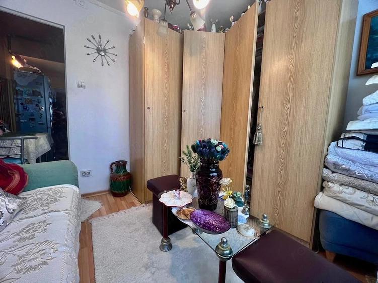 Apartament cu 2 camere decomandat în Bejan