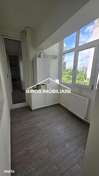 Apartament cu 2 camere decomandat în Calea București