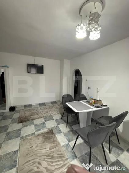 Apartament cu 3 camere decomandat în Obcini