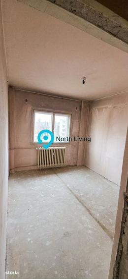 Apartament cu 4 camere decomandat în Tineretului