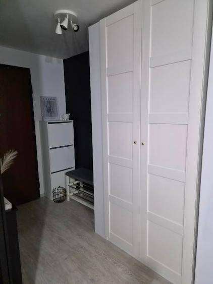 Apartament cu 2 camere semidecomandat, mobilat în Torontalului