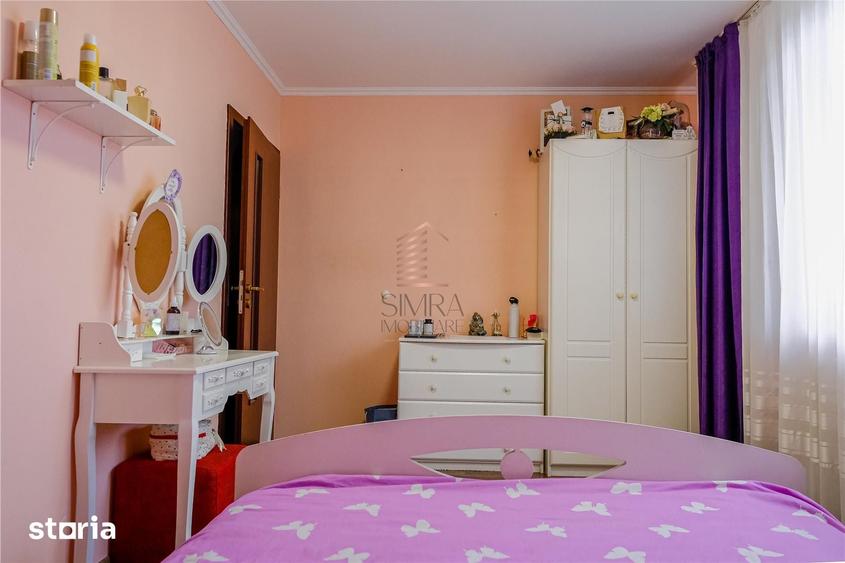 Casă cu 6 camere decomandat cu Teren 722 Mp în Orașul Nou