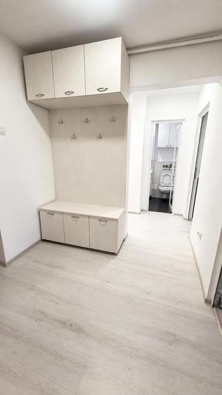 Apartament cu 2 camere decomandat în Micro 19