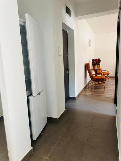 Apartament cu 2 camere decomandat în Popești-Leordeni