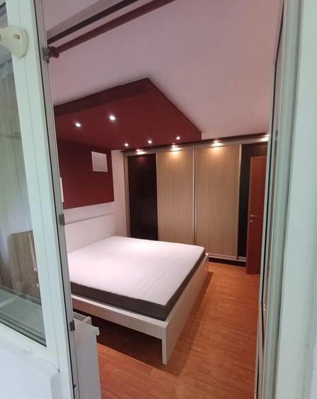 Apartament cu 3 camere, mobilat în Berceni