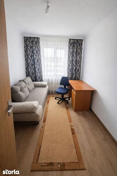Apartament cu 3 camere decomandat în Ostroveni
