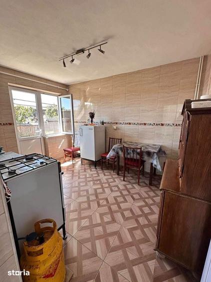 De vanzare casa noua din caramida, P+M,teren de 3000 mp,8 min de Roman - 16