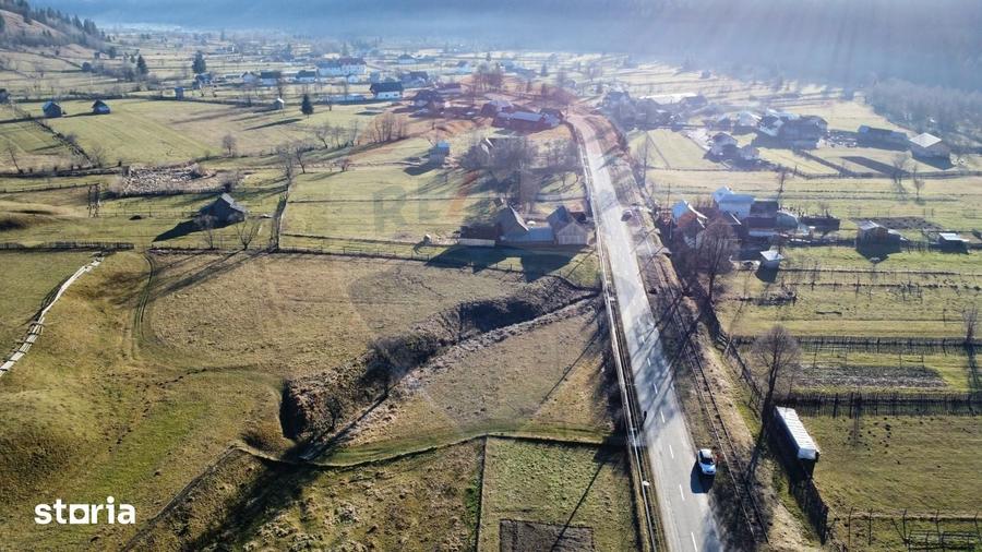 Teren de 5282 mp, în Vatra Moldoviței