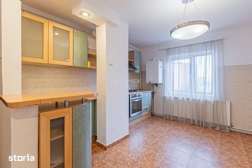 Apartament cu 4 camere în Scriitorilor