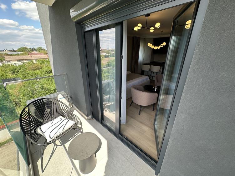 Apartament cu 1 camere decomandat în Lipovei