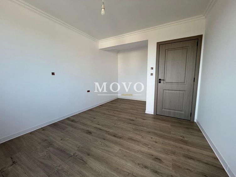 Duplex cu 3 camere cu Canalizare în Sânandrei