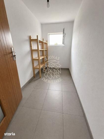 Casă cu 4 camere cu Teren 500 Mp în Josenii Bârgăului