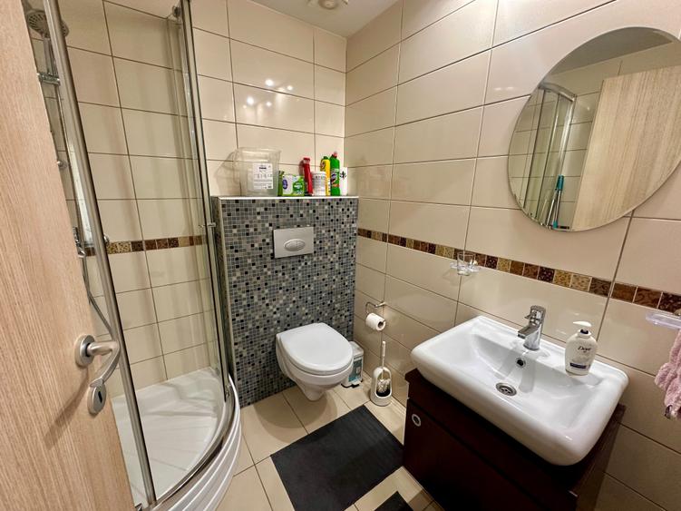 Apartament cu 2 camere decomandat în Ștefăneștii de Jos